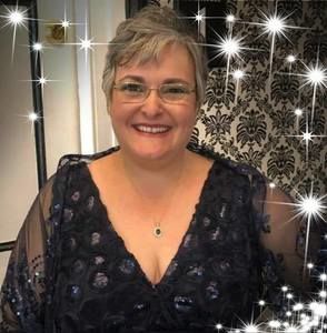 Meet your Posher, Daniela